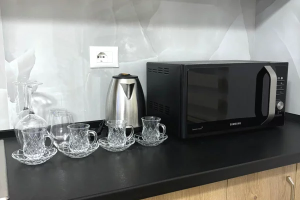 Shtepi me qera Shtepi Private ne Tirane, 1+1, Mobilimi E mobiluar, Pagesa 45,000  Leke.