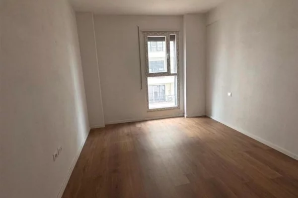 Shtepi me qera 2+1 ne Tirane - 600 Euro