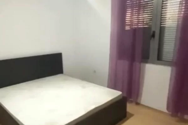 Shtepi me qera 1+1 ne Tirane - 500 Euro