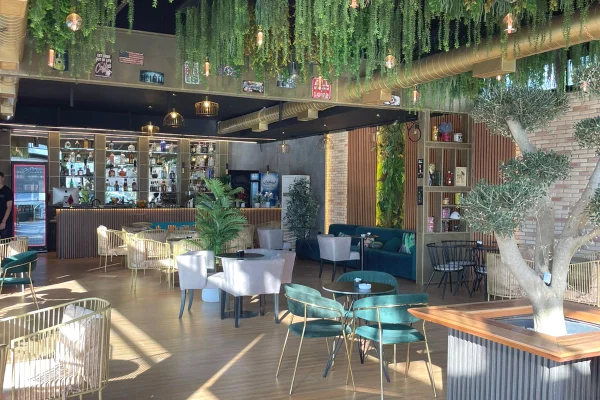 Ambient biznesi ne shitje 1+1 ne Tirane - 1,200,000 Euro