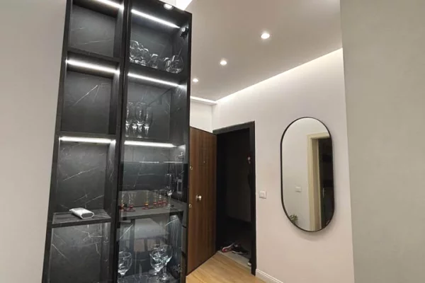 Shtepi me qera 2+1 ne Tirane - 70,000 Leke