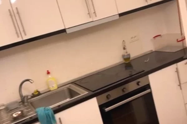 Shtepi me qera 2+1 ne Tirane - 60,000 Leke