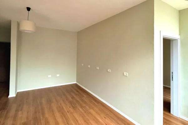 Shtepi me qera 1+1 ne Tirane - 700 Euro