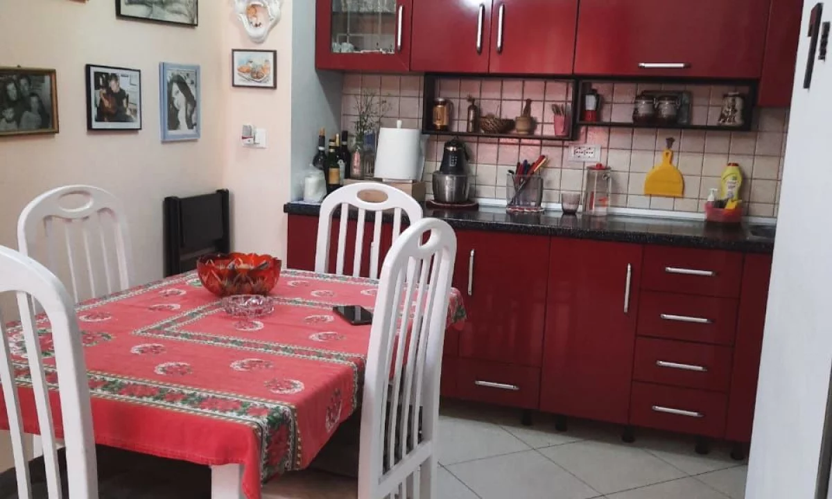 Apartment for sale in Tirana 2+1, Emty