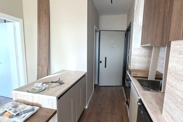 Shtepi me qera Apartament ne Tirane, 2+1, Mobilimi E mobiluar, Pagesa 1,400  Euro.