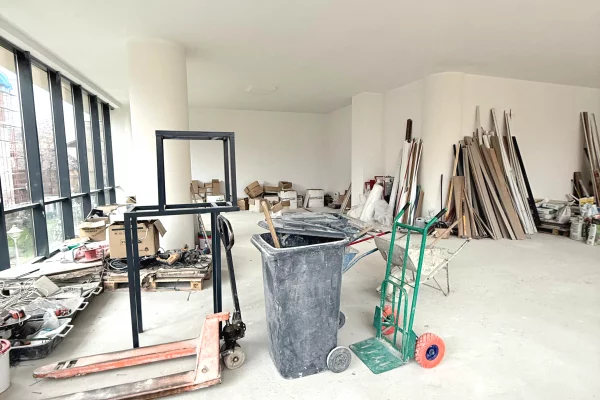 Ambient biznesi ne shitje 1+1 ne Tirane - 1,018,800 Euro