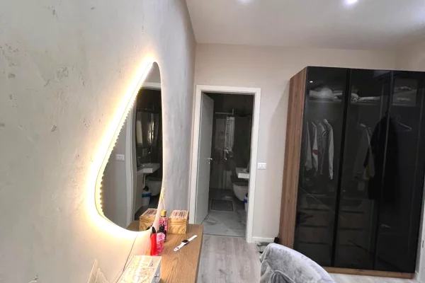 Shtepi me qera Apartament ne Tirane, 2+1, Mobilimi E mobiluar, Pagesa 800  Euro.