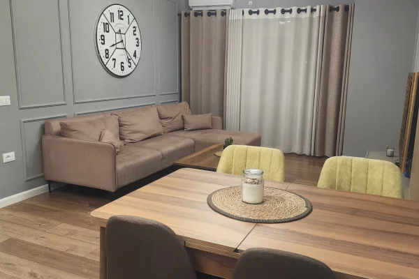 Shtepi me qera 2+1 ne Tirane - 600 Euro