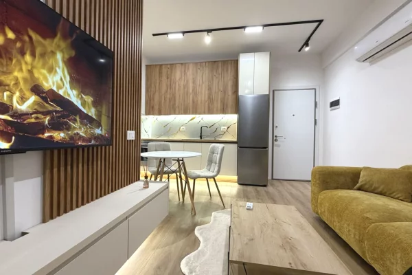 Shtepi me qera Apartament ne Tirane, 1+1, Mobilimi E mobiluar, Pagesa 400  Euro.