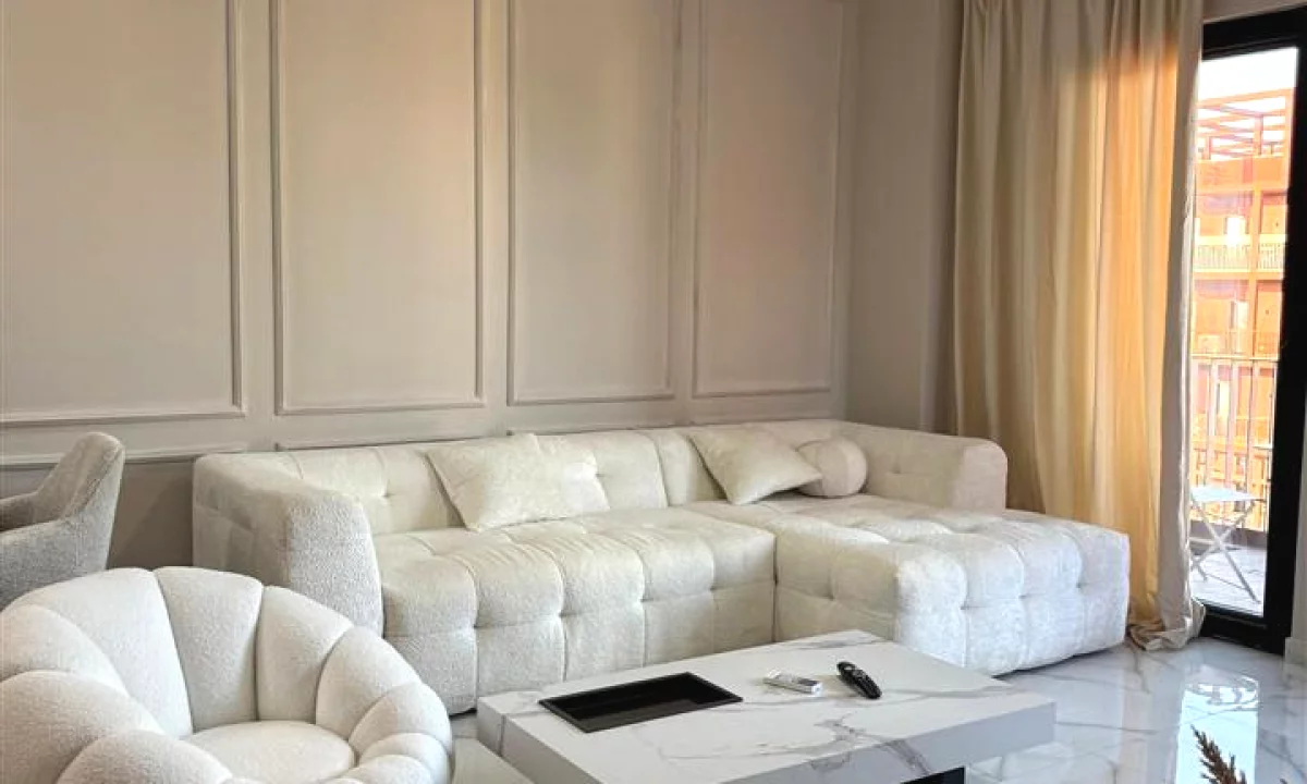 Shtepi me qera Apartament ne Tirane, 3+1, Mobilimi E mobiluar, Pagesa 1,900  Euro.