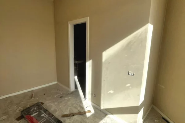 Shtepi me qera 3+1 ne Tirane - 5,000 Euro