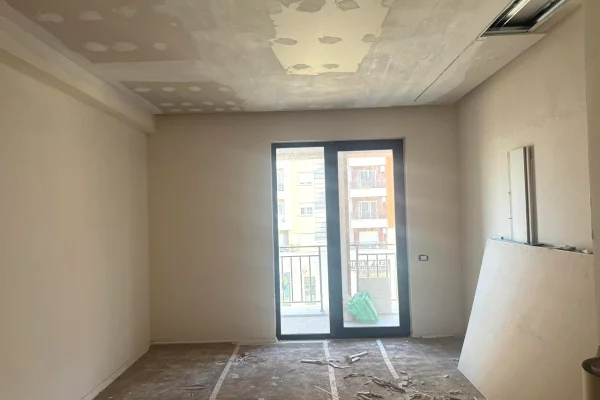 Shtepi me qera 1+1 ne Tirane - 55,000 Leke