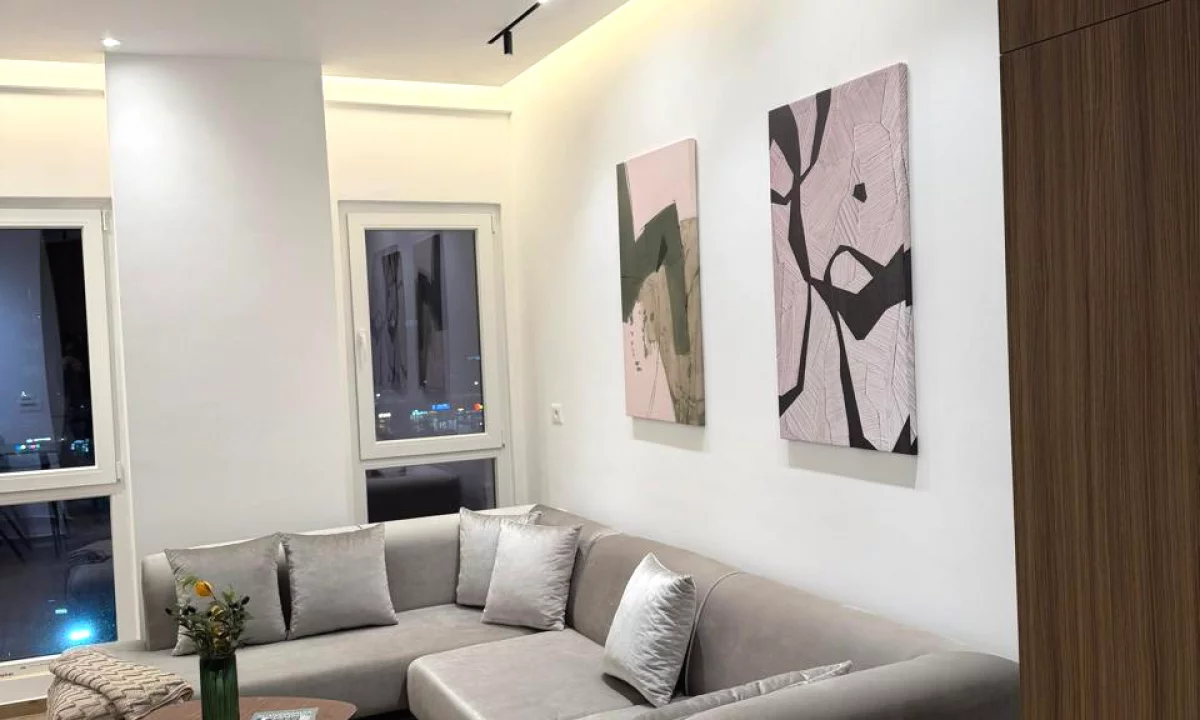 Shtepi me qera Apartament ne Tirane, 1+1, Mobilimi E mobiluar, Pagesa 800  Euro.