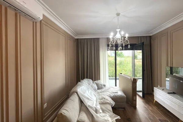 Shtepi me qera 2+1 ne Tirane - 1,200 Euro