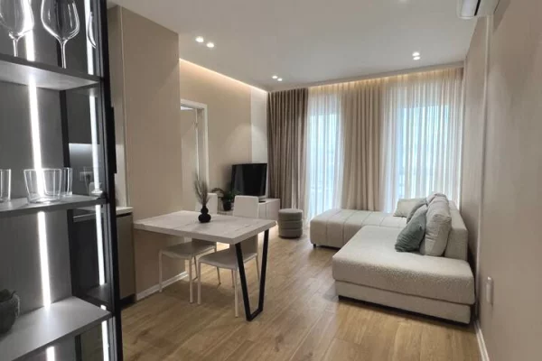 Shtepi me qera Apartament ne Tirane, 1+1, Mobilimi E mobiluar, Pagesa 600  Euro.