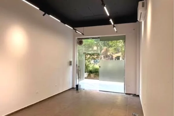 Business Property for Rent 1+1 in Tirana - 550 Euro