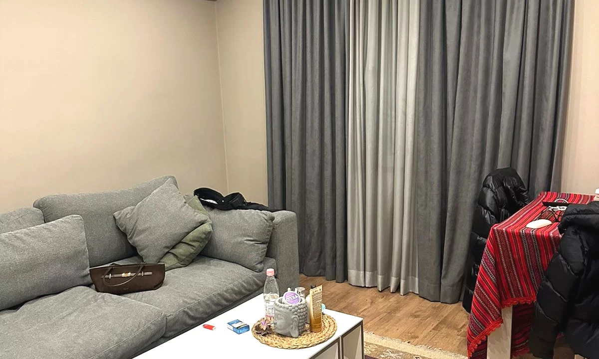 Shtepi me qera Apartament ne Tirane, 1+1, Mobilimi E mobiluar, Pagesa 600  Euro.