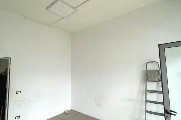 Jepet me qera ambient biznesi ne Astir/1000 Euro