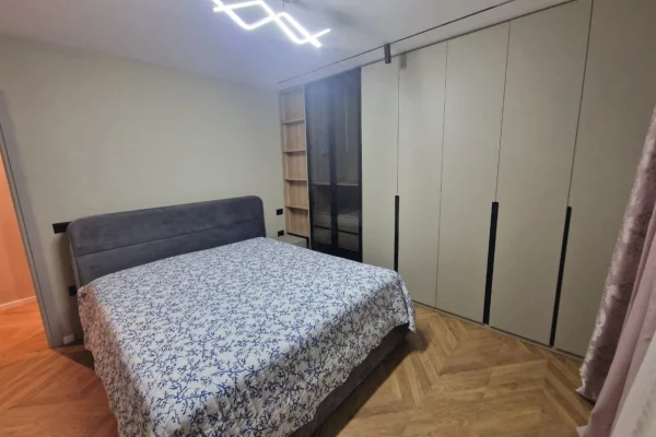 House for Rent 1+1 in Tirana - 80,000 Leke