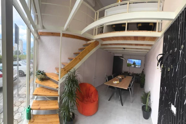 Business Property for Rent 1+1 in Tirana - 350 Euro