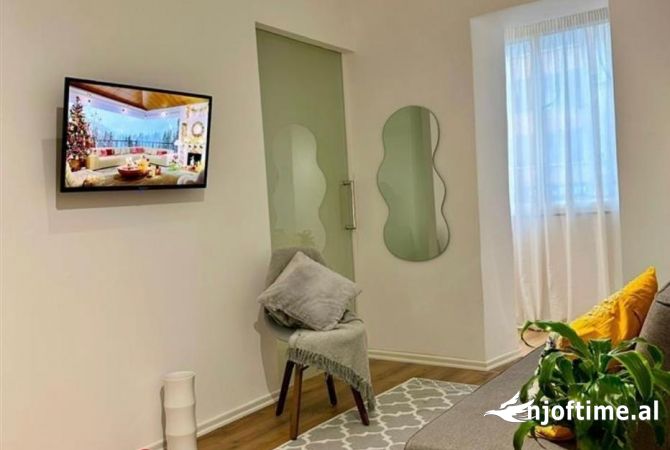 Shtepi me qera 1+1 ne Tirane - 620 Euro