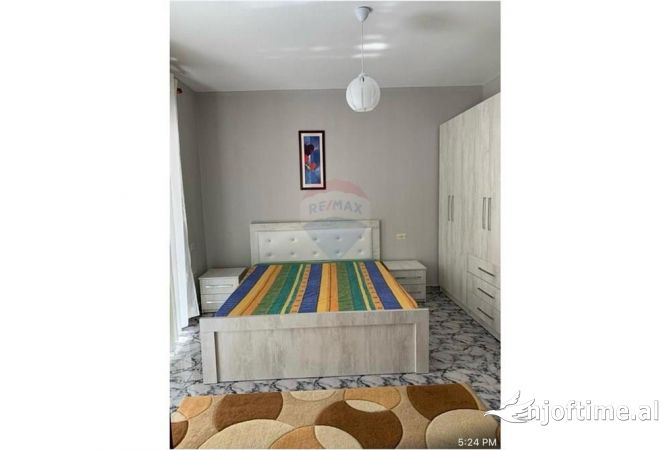 Shtepi ne shitje Apartament ne Tirane, 2+1, Mobilimi E mobiluar, Pagesa 248,000  Euro.