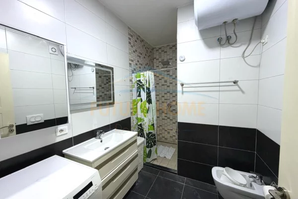 Shtepi me qera Apartament ne Tirane, 1+1, Mobilimi E mobiluar, Pagesa 451  Euro.