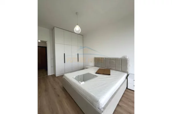 Shtepi me qera Apartament ne Tirane, 2+1, Mobilimi E mobiluar, Pagesa 650  Euro.