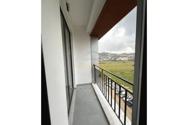 Shtepi me qera Apartament ne Tirane, 2+1, Mobilimi E mobiluar, Pagesa 650  Euro.