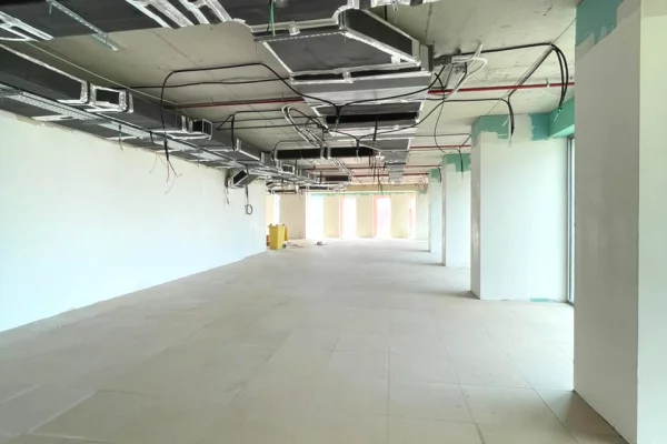 Business Property for Rent 3+1 in Tirana - 10,000 Euro