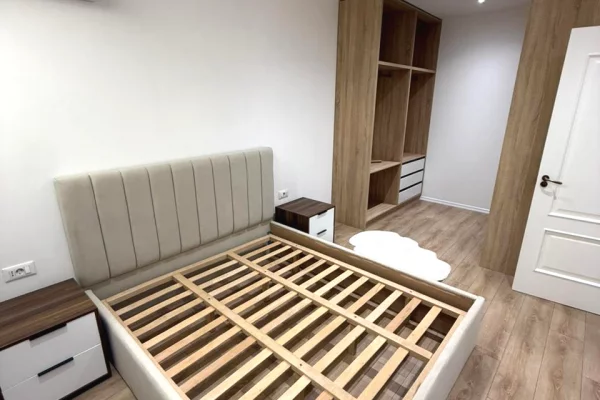 Shtepi ne shitje Apartament ne Tirane, 1+1, Mobilimi E mobiluar, Pagesa 178,000  Euro.