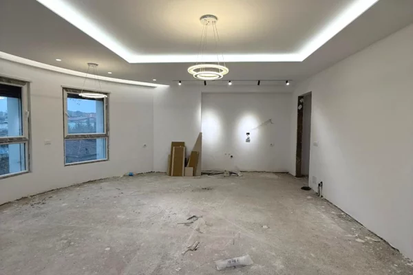 House for Sale 2+1 in Tirana - 235,000 Euro