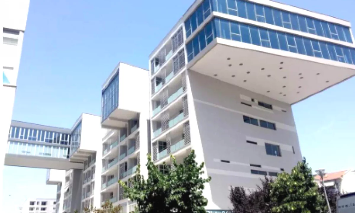 🏥✨ JEPET ME QIRA – APARTAMENT 2+1+2 PER ZYRA/KLINIKE | Prane Kika 2 – Komuna e Parisit