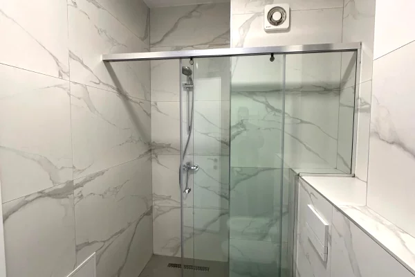 Appartamento in vendita a Tirana 3+1, Arredato