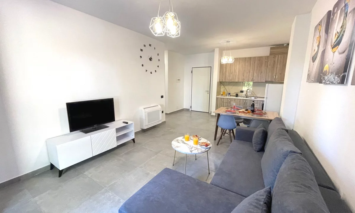 Appartamento in vendita a Alessio 1+1, Arredato