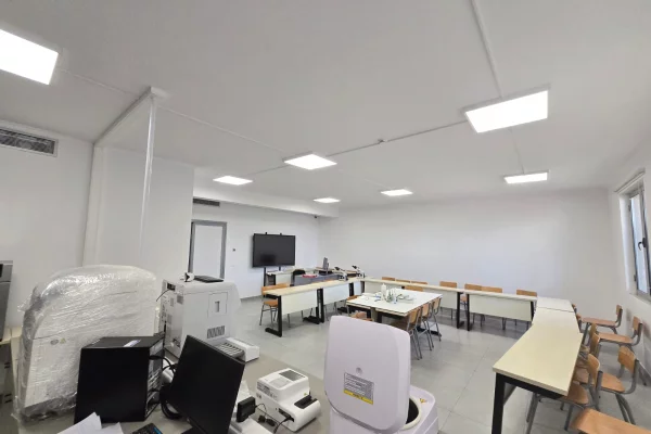 🏢 JEPET GODINE 4-KATESHE ME QIRA – RRUGA DRITAN HOXHA 🔑