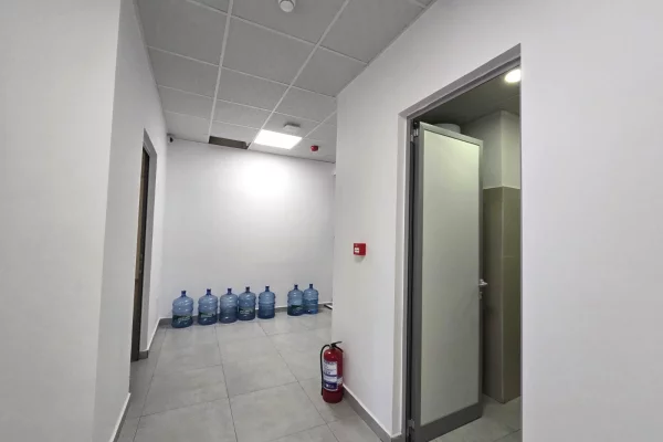 🏢 JEPET GODINE 4-KATESHE ME QIRA – RRUGA DRITAN HOXHA 🔑