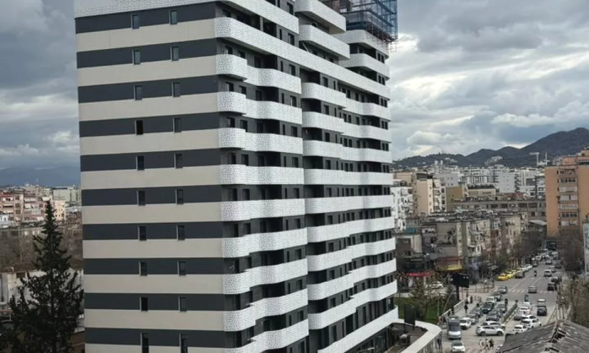 Apartment for sale in Tirana 2+1, Emty