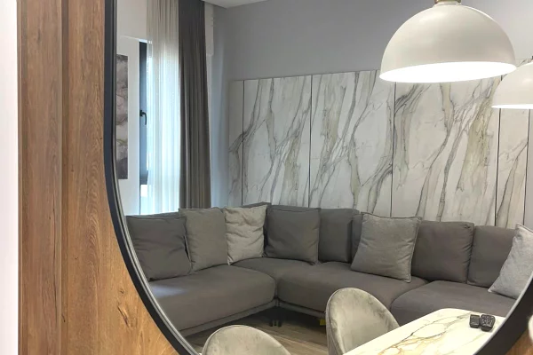 Appartamento in affitto a Tirana 1+1, Arredato