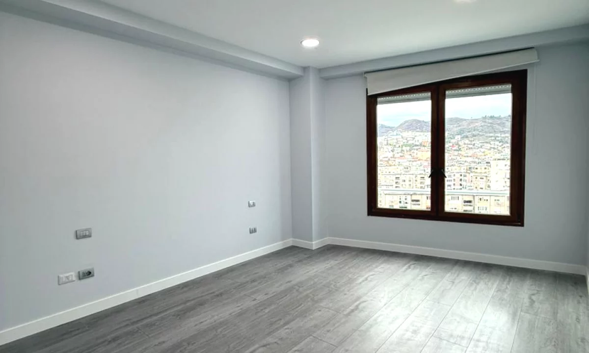 🏢 11111Ambient Zyre me Qira – Kompleksi Delijorgji