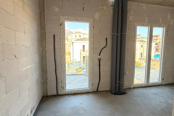 Villa di lusso in vendita a Tirana 3+1, Vuoto