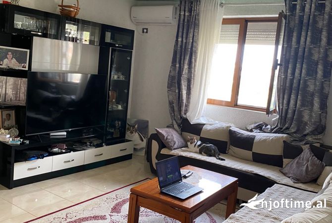 Shtepi ne shitje 1+1 ne Tirane - 75,000 Euro