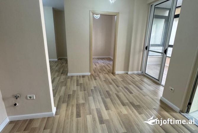Shtepi ne shitje 2+1 ne Tirane - 115,000 Euro