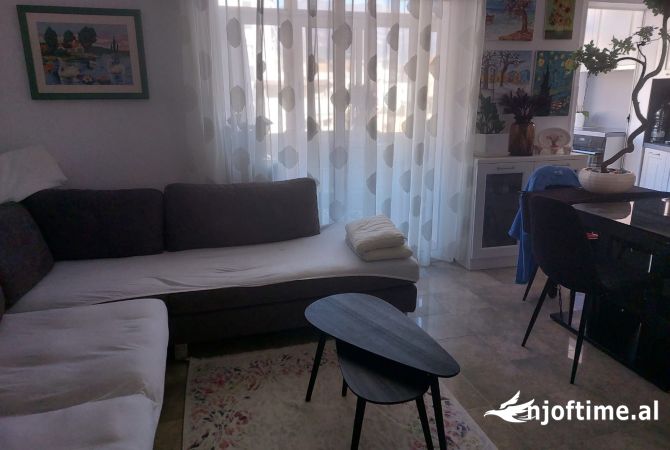 Shtepi ne shitje 2+1 ne Tirane - 120,000 Euro