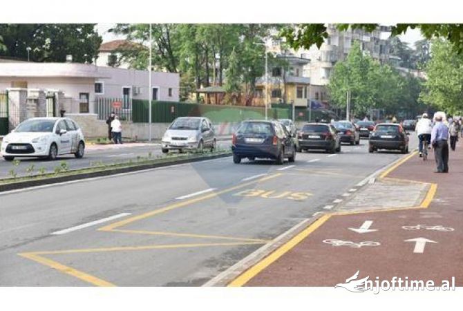 Ambient biznesi ne shitje 1+1 ne Tirane - 170,000 Euro