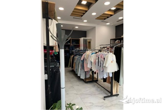 Ambient biznesi me qera 1+1 ne Tirane - 500 Euro