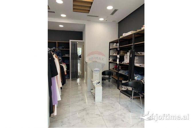 Dyqan per qira, Rr. Frosina Plaku!