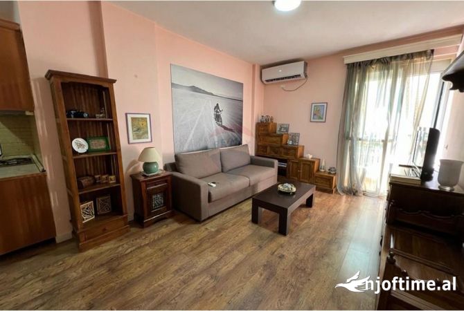 Shtepi ne shitje 1+1 ne Tirane - 147,000 Euro