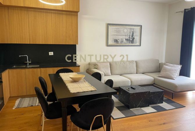 Shtepi ne shitje 2+1 ne Tirane - 250,000 Euro