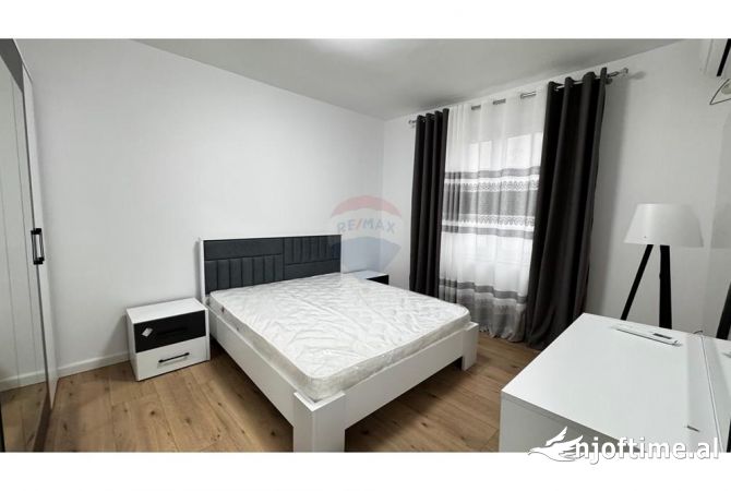 Shtepi me qera 2+1 ne Tirane - 700 Euro